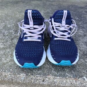 Brooks Glycerin 20 Women's Blue and White Athletic Shoes